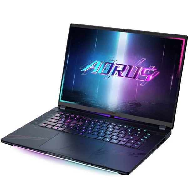 GIGABYTE AORUS Master 16" Intel Core Ultra 9 32GB RAM 1TB DSP0000030703 negro