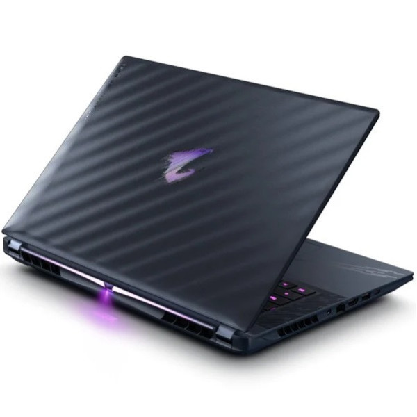 GIGABYTE AORUS Master 16" Intel Core Ultra 9 32GB RAM 1TB DSP0000030703 negro